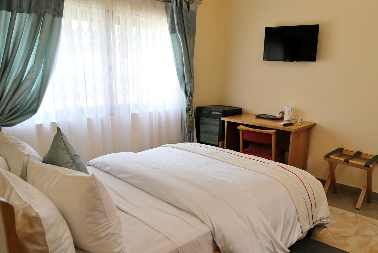 Eden Vale Hotel Ajiringano Eksteriør bilde