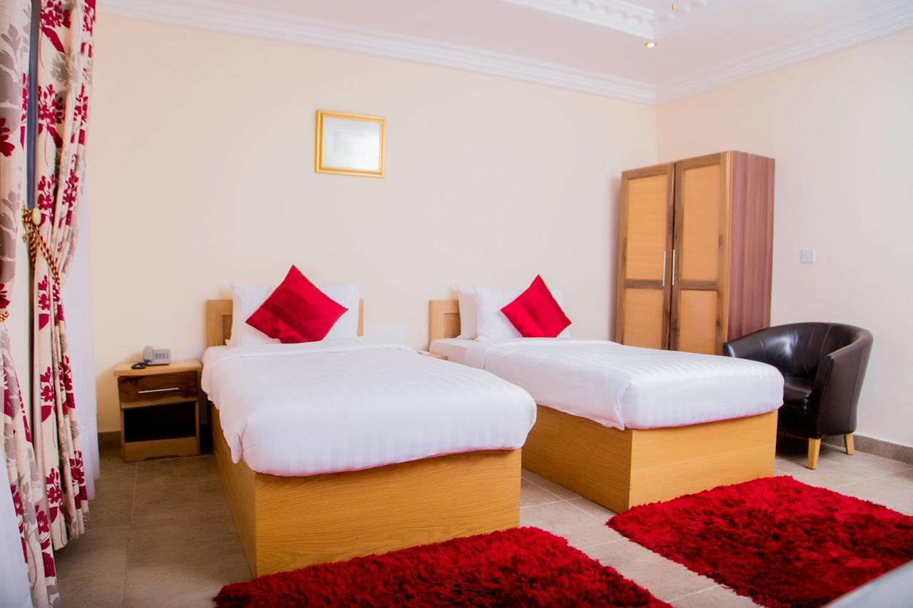 Eden Vale Hotel Ajiringano Eksteriør bilde